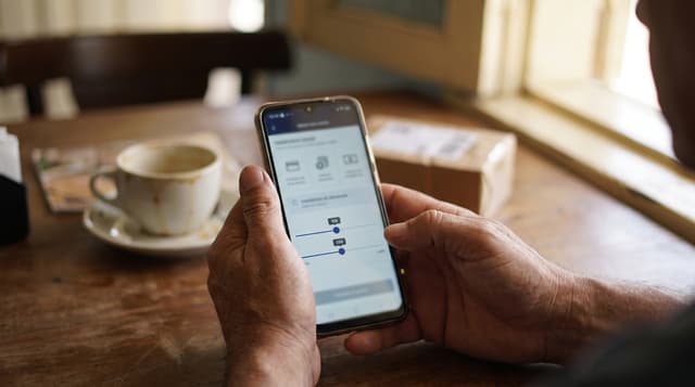 Shopee quadruplica carteira de crédito no Brasil e mira o modelo do Mercado Pago